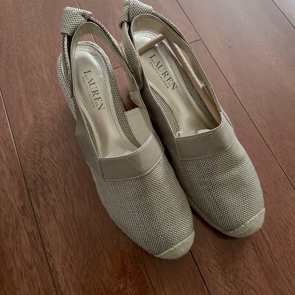 Ralph Lauren shoe size 8